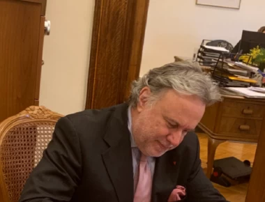 Ο Γ. Κατρούγκαλος υπογράφει την καταδίκη της Μακεδονίας (φωτο)